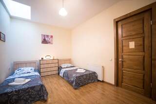 Гостевой дом Terrace House Tbilisi Тбилиси Двухместный номер с 2 отдельными кроватями-6